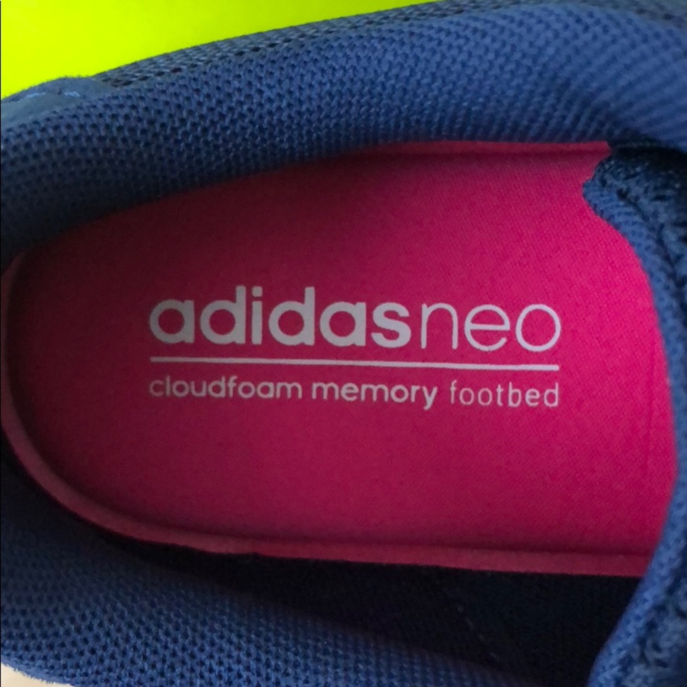 NIB women’s Adidas cloudfoam memory footbed  shoes - Picture 7 of 8